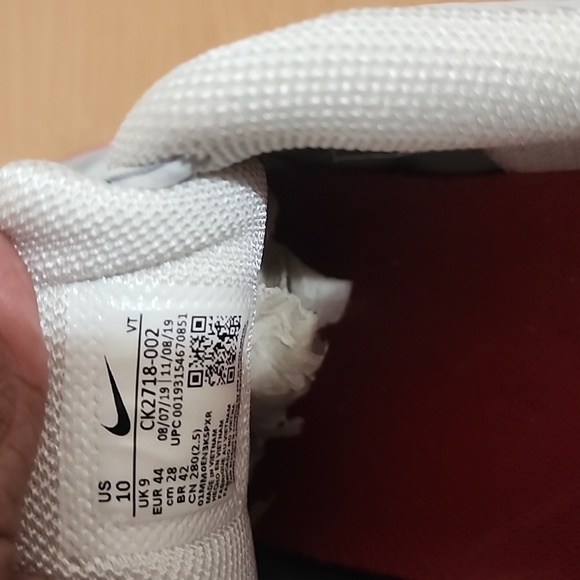 NIKE AIR VAPORMAX 360 SIZE 10 VAST GREY/WHITE-PARTICLE GREY AND RED. - Picture 10 of 17